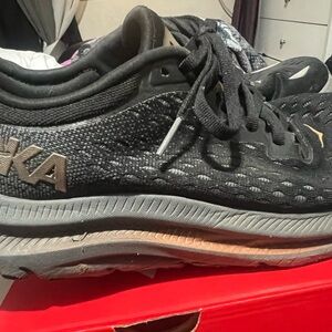 Hoka Black and Tan Cushioned Running Shoe